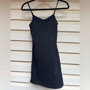 French Connection black mini dress shoulder straps, 100% polyester size 2
